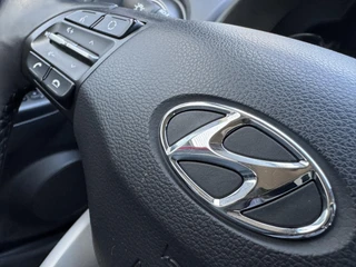 Hyundai Kona 1.0T Fashion Camera/Leder/Navi/120dkm... / 32