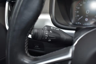 Volvo V90 2.0 T4 ADAP. CRUISE / STOEL VERW V+A + STW / WEGKLAP TREKH. / 19