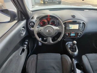 Nissan Juke 1.6 DIG-T 218 PK NISMO RS  360 Camera | Dodehoeksensoren | Bi-Xenon / 13
