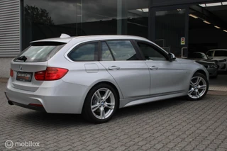 BMW 3-serie Touring 316i M Sport Edition High Executive/Trekhaak/Xenon/Navi/ / 16