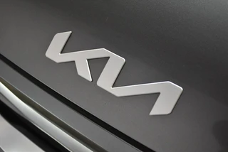 KIA Stonic 1.0 T-GDi MHEV 100pk DynamicLine / 32