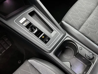 Volkswagen Golf 1.5 eTSI Black Line CAMERA | IQ Light + Grill | VIRTUAL / 34