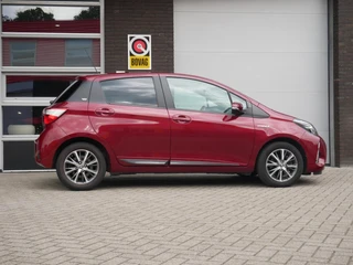 Toyota Yaris 1.5 Hybrid Y20 Exclusive Edition Camera| Dealer onderhouden| / 13