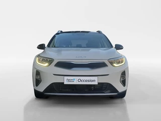 Kia Stonic 1.0i Turbo DynamicLine Automaat |  Two-tone lak | Apple Carplay / Android Auto | Airco |  Elektrische ramen | Camera | Parkeersensoren | Lichtmetalen velgen | / 2