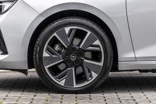 Opel Astra Electric 54 kWh  | NL auto | Stuur ver. | LED / 19