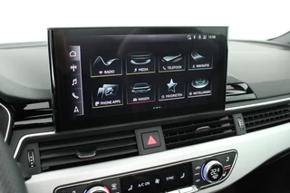 Audi A5 Cabriolet 35 TFSI 150pk S edition Nekverwarming Stoelverwarming Leder Virtual Cockpit Matrix Led 2x S-Line / 22