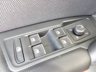 SEAT Tarraco 1.5 TSI 150pk FR Business Intense / 38