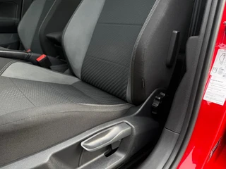 Volkswagen Polo 1.0 TSI Highline Business R NL Auto Pano R-Line Int. Ext. Carplay / 23