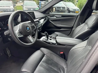 BMW 5 Serie 540I XD Massage Memory Stoelkoeling Parfum Panoramadak Stoelverwarming voor en achter Ramvol! / 2