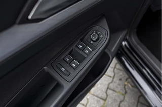 Volkswagen Golf 1.5 TSI Style  | Keyless | Trekhaak | Carplay / 23