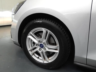 Ford Focus Wagon 1.0 EcoBoost Hybrid Trend Business NAVI/CAMERA/CRUISE/LED/16"LMV! / 32