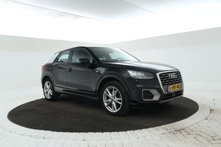 Audi Q2 1.4 TFSI CoDS-line  Automaat, Stoelverwarming, Virtual, Leer, / 5