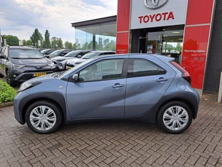 Toyota Aygo X PLAY APPLE & ANDROID ACHTERUITRIJCAMERA AD-CRUISE LED-DAGRIJ NL-AUTO / 5