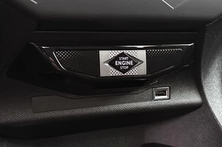 DS 3 Crossback E-Tense Performance Line 50 kWh SOH 99% Stoelverwarming Head-Up / 42