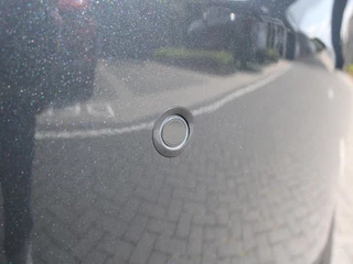 Leapmotor C10 REEV Design 28.4 kWh 215PK Automaat Navigatie, Camera 360, Lichtmetalen velgen, Elektrische Achterklep, Kunstlederen bekleding, Stoel Verwarming & Ventilatie / 10