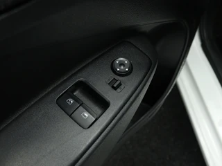Hyundai i10 1.0 Comfort Carplay Navigatie | Airco | Cruise control / 19