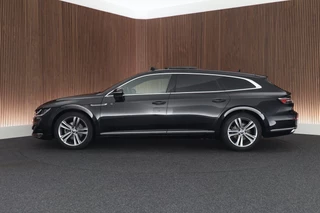 Volkswagen Arteon Shooting Brake 2.0 TSI 190pk DSG R-Line Business+ Keyless Panoramadak DCC Camera Stoelverwarming Virtual Cockpit Navigatie / 10