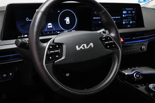 Kia EV6 Plus 77.4 kWh | SOH 99% | ACHTERBANKVERWARMING | DAB | APPLE | CAMERA | 19" / 34