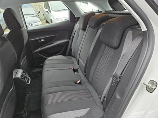 Peugeot 3008 1.2 PureTech Blue Lease Executive NAVI CAMERA TEL LM / 13