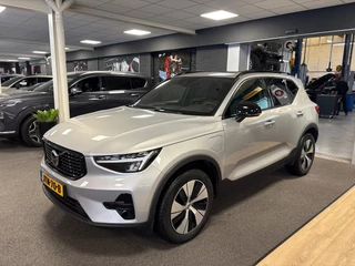 Volvo XC40 1.5 T5 Plug-in hybrid Plus Dark /pano/memory/navi/harman kardonc/camera / 2