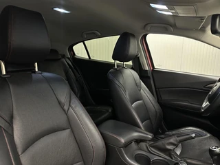 Mazda 3 2.0 GT-M LEER NAVI CARPLAY ECC CRUISE LM 102000KM STOELVERWARMING. / 16
