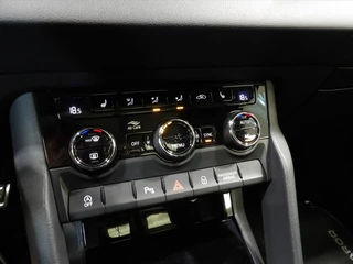 Škoda Karoq 1.5 TSI ACT Greentech 150pk DSG-7 Sportline Business / 31