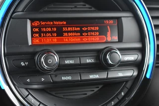 MINI Cooper 1.5 COOPER CHILI S.BNS CLIMA / STOELVERW. / CRUISE / 36