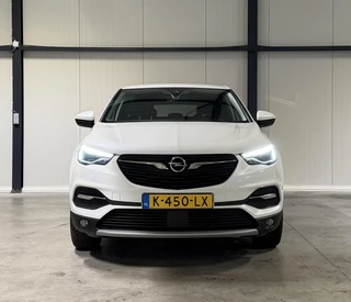 Opel Grandland X 1.6 Turbo Hybrid Camera Elegance Carplay / 6