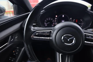 Mazda 3 2.0 e-SkyActiv-X M Hybrid 180 Comfort|Leer|Stoel+Stuurverwarming|HUD|Camera|ACC / 15