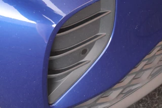 Volkswagen ID.4 First 204pk 77 kWh SOH 91% Leder Stoelverwarming Camera Navigatie / 44