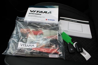 Suzuki Vitara 1.4 Boosterjet Smart Hybrid Style Automaat, Panoramadak, STIJL uitvoering! / 27