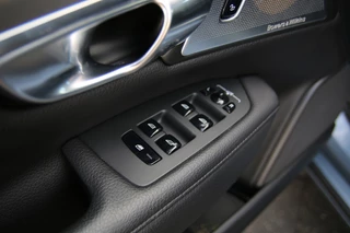 Volvo S90 2.0 T5 Momentum Business Pro / 22