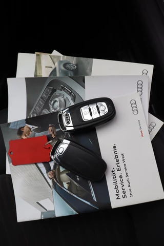 Audi A4 Limousine 1.8 TFSI,**Nieuwe Motor** Automaat Cruise Control, Airco, PDC V+A, Navi, Prijs Is Rijklaar Inclusief 6 Maanden Garantie / 16