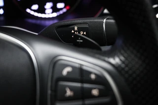 Mercedes-Benz C-Class Estate 200 Premium Plus / 38