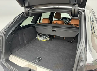BMW 5-serie Touring 530e Executive M-SPORT - LEER - ACC - STOELVERWARMING / 31