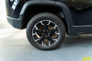 Jeep Compass 4xe 240 Plug-in Hybrid Electric Trailhawk | 93.35% SoH | Navi | Camera | ACC | / 24
