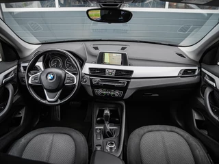 BMW X1 SDrive18i Executive | Automaat | Full LED | Navi | Climate control | Cruise control | PDC / 4