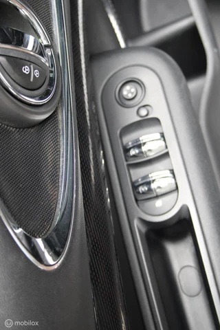 Mini Clubman 2.0 Cooper S Chili Serious Business/LED/PANO/NAVI/ / 21