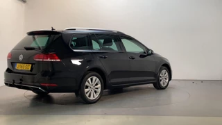 Volkswagen Golf Variant 1.0 TSI Comfortline Business Panoramadak Stoelverwarming LED DAB+ / 5