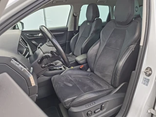 Škoda Karoq 1.5 TSI ACT Style Pano 360° Carplay Trekhaak Business Sportline / 11