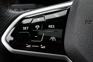 Volkswagen Golf 2.0 GTI Clubsport 300PK Pano | Harman Kardon | HUD | VOL! / 23