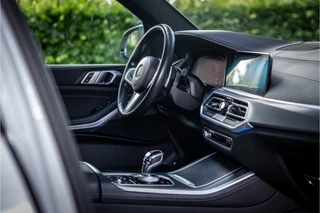 BMW X5 xDrive45e M Sport  22" Laser Crafted Clarity HUD Panorama Trekhaak / 30