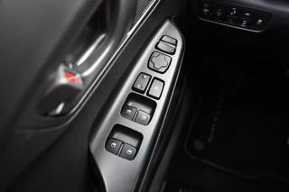 Hyundai Kona EV Fashion 64 kWh|Krell Audio|HUD|Camera|Carplay|SOH 94% / 12