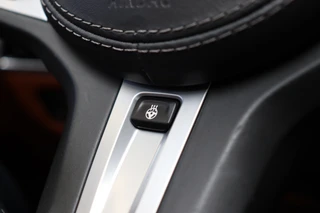 BMW 8 Serie M850i xDrive High Executive M Sport Pakket Automaat  / Live Cockpit Professional / Individual Leder Merino / Driving Assistant / Carbon Exterieur / Active Steering / Laserlight / M Sportremsysteem / Active Cruise Control met Stop en Go-functie / M Sportdifferentieel / Shadow Line / Achteruitrijcamera / Harman Kardon / 34