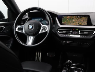 BMW 2 Serie Gran Coupé 218i Executive Edition  | M-sport | Panoramadak | NAP / 19