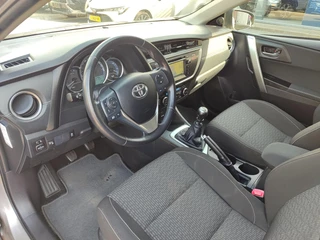 Toyota Auris 1.6 TREND TREKHAAK 1300KG TREKGEW 1E-EIG NL-AUTO DEALER ONDERHOUDEN STOELVERW 16'' LM-VELGEN CAMERA BLUETOOTH / 6