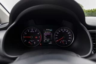 Kia Stonic 1.0 T-GDi MHEV DynamicLine  | Camera | LED | NL Auto / 9