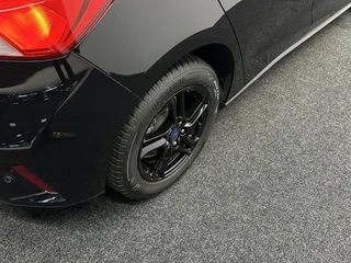 Ford Focus 1.0 EcoBoost Hybrid Trend Edition Business CAMERA / 11