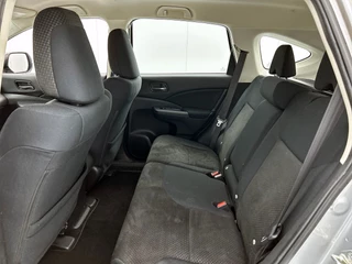 Honda CR-V 2.0 S | Cruise control | Stoelverwarming | Navigatie | Camera | Trekhaak / 24