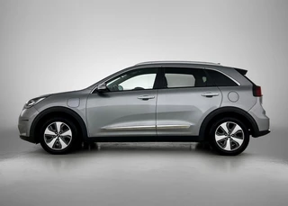Kia Niro 1.6 GDi PHEV DynamicLine Automaat | Adaptive Cruise | Stoel/Stuurverwarming | CarPlay | Camera | Trekhaak / 4